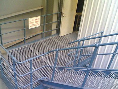 高空平臺(tái)鋼格珊板圖片2