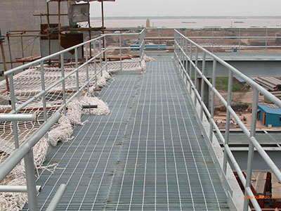 高空平臺(tái)鋼格珊板圖片3